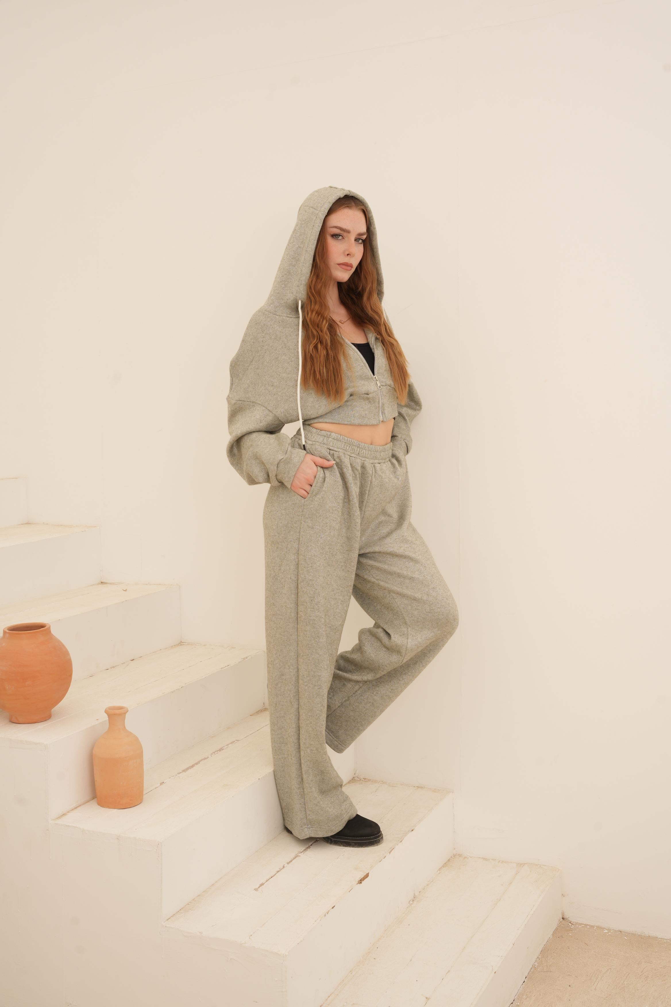 Metallic thread set Olive