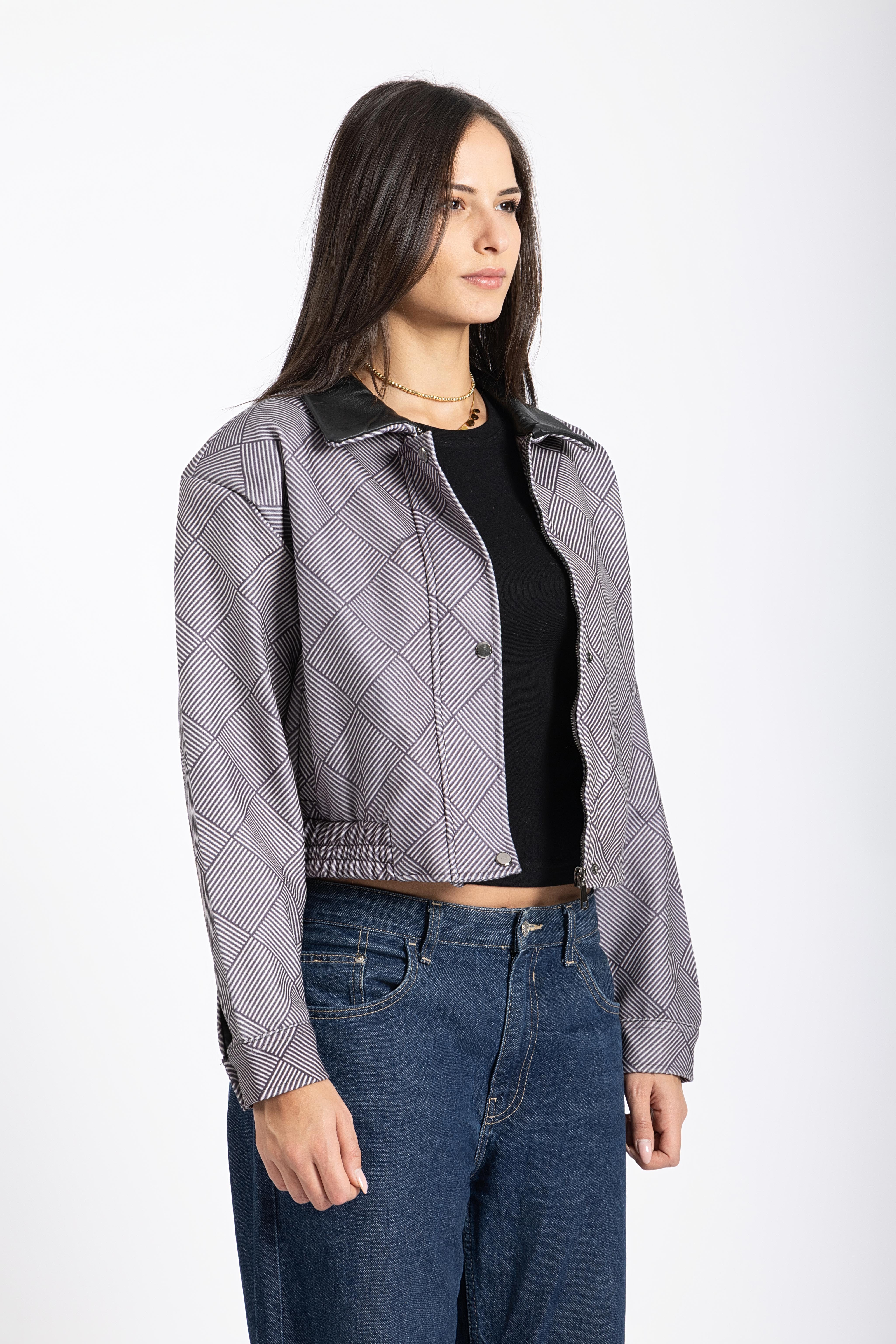 Black and white bomber jacket (REAL LEATHER)