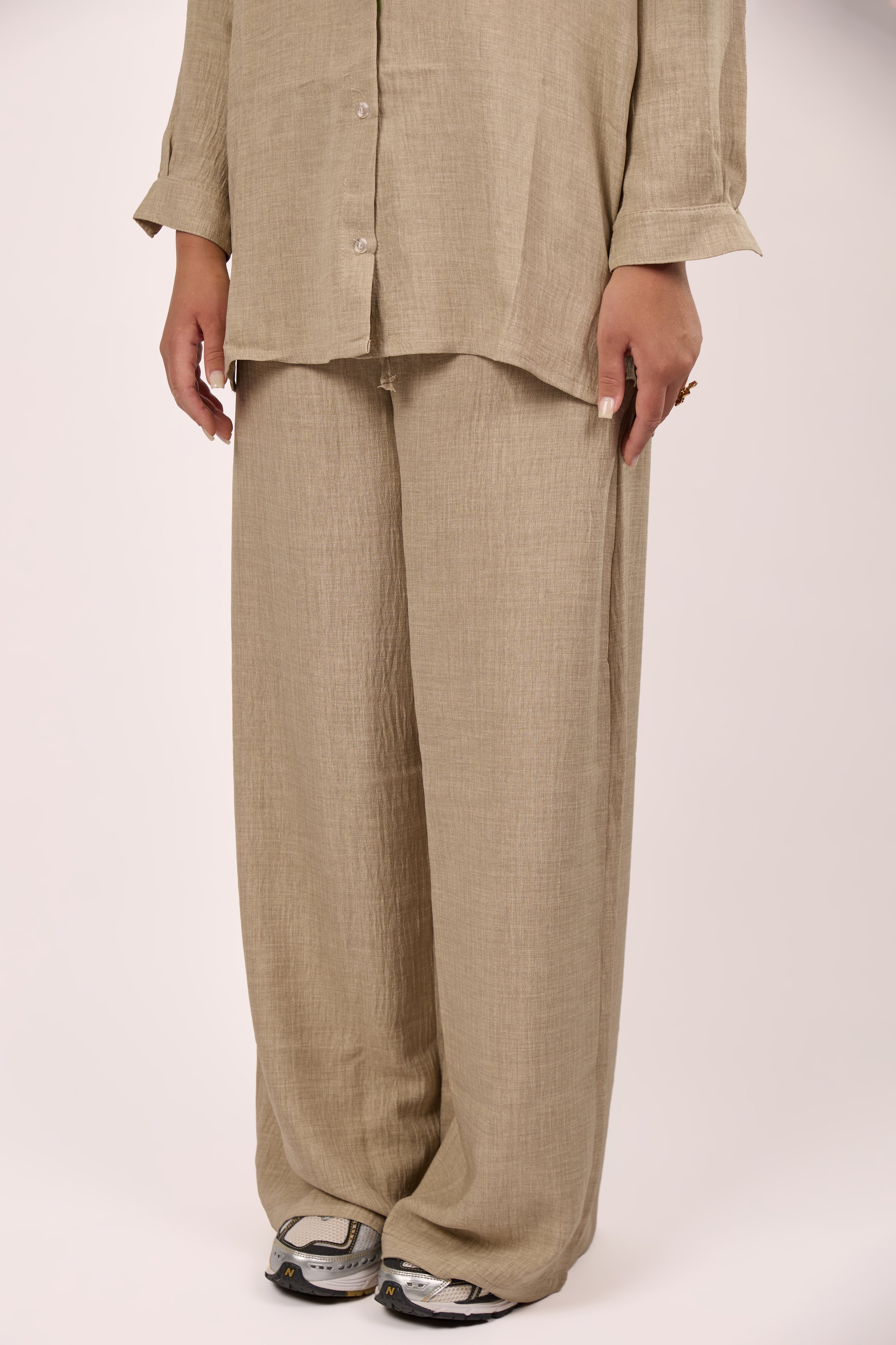Stripped linen beige set
