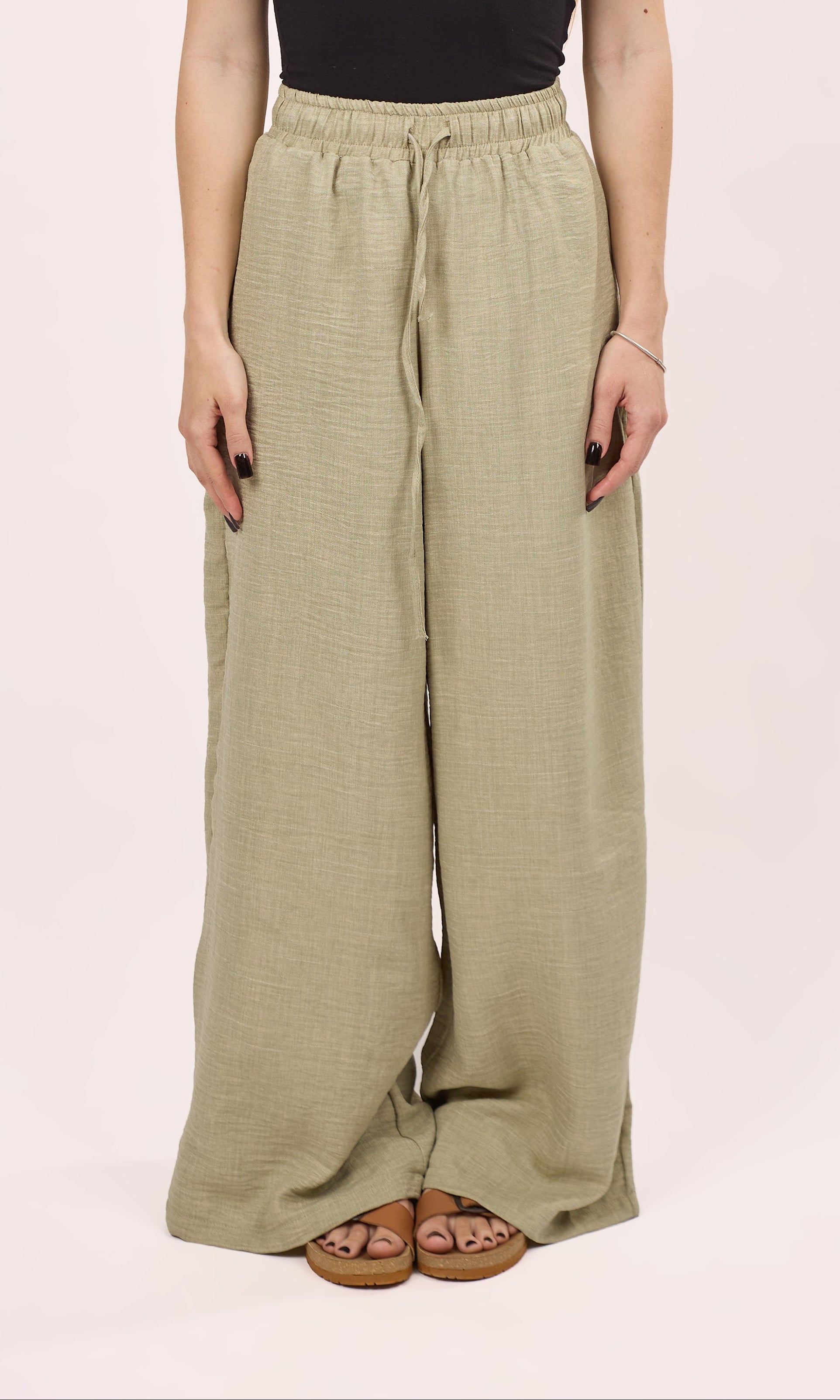 Linen blend pants in olive