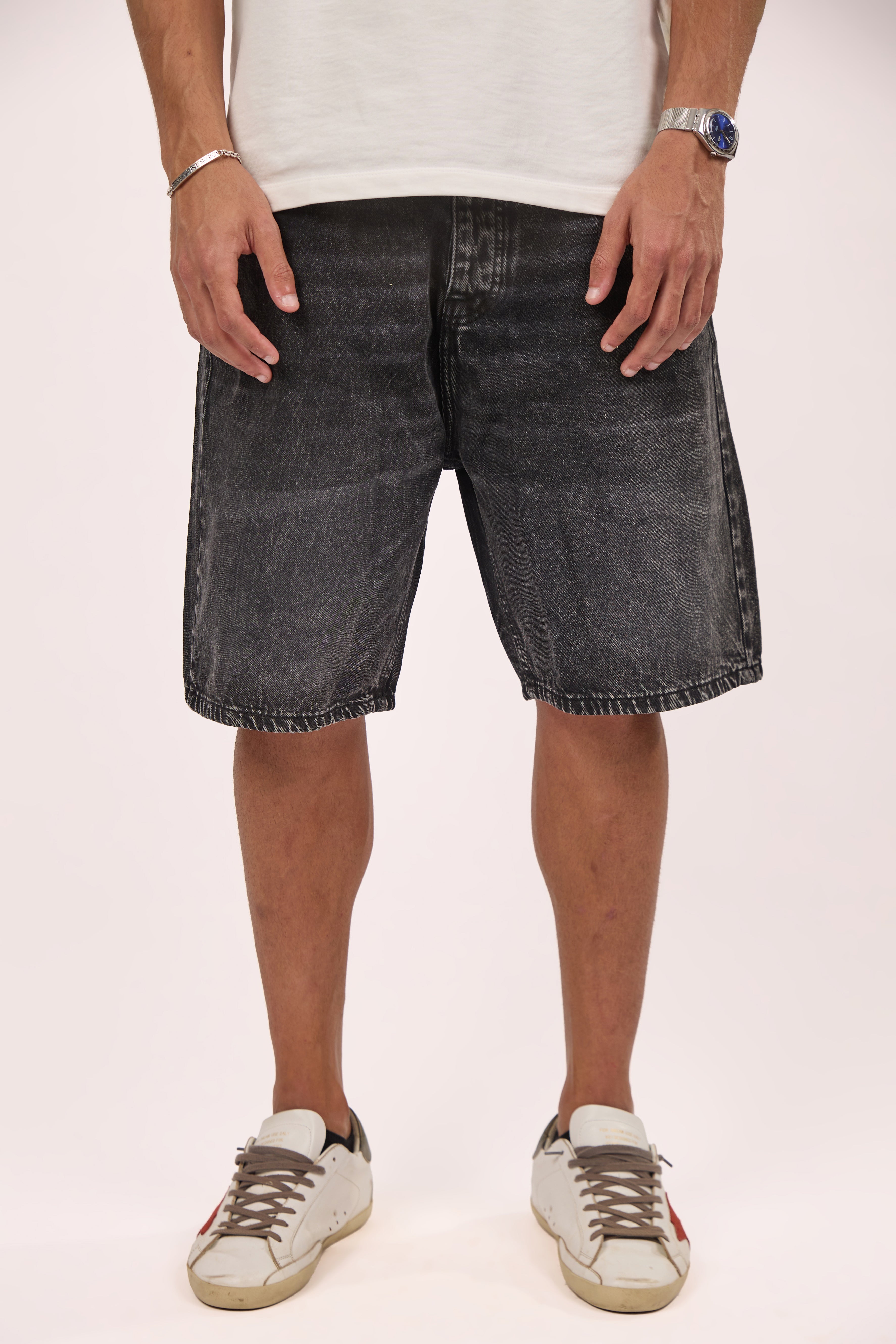 Straight fit denim short Black