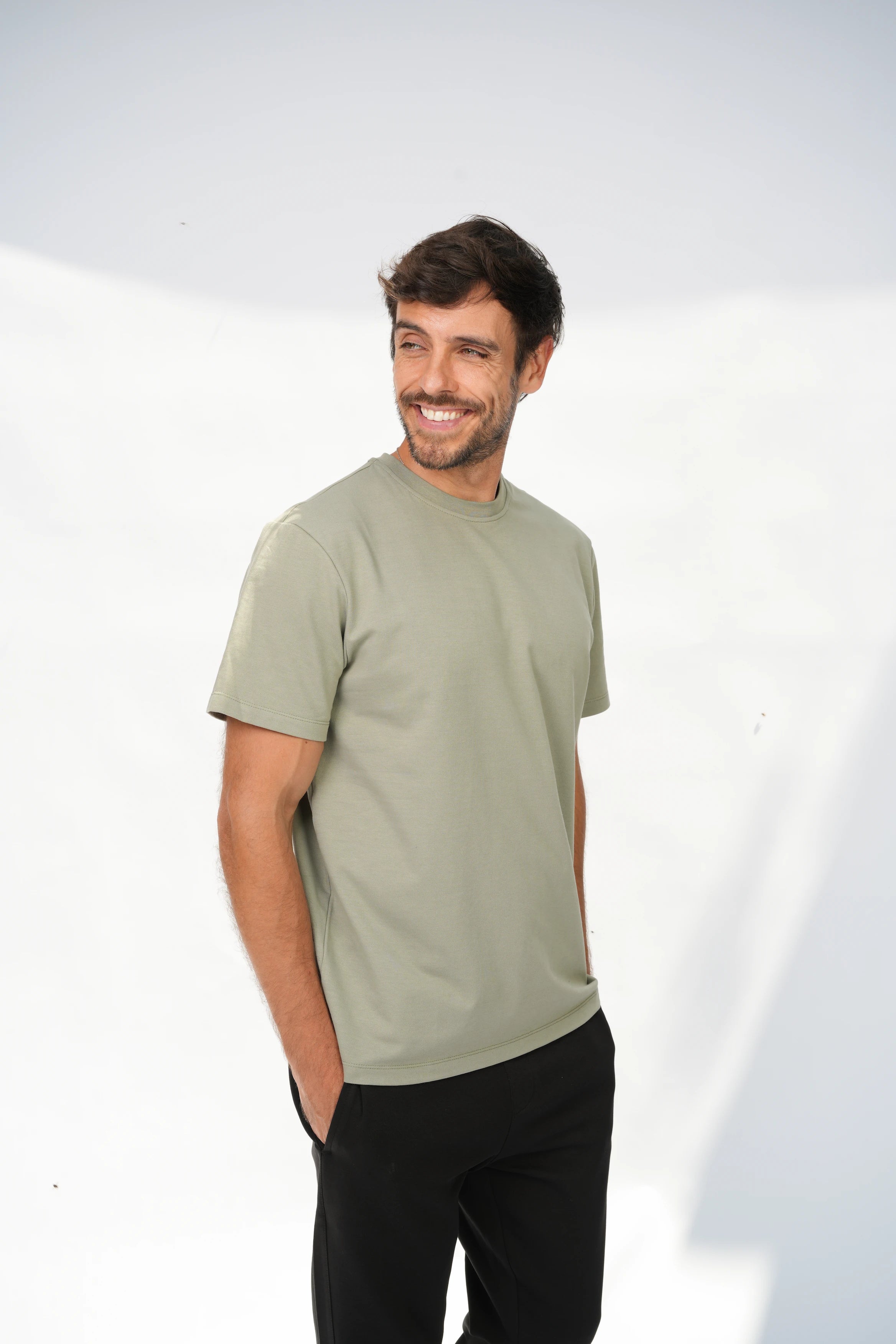 T-Shirt Regular Olive
