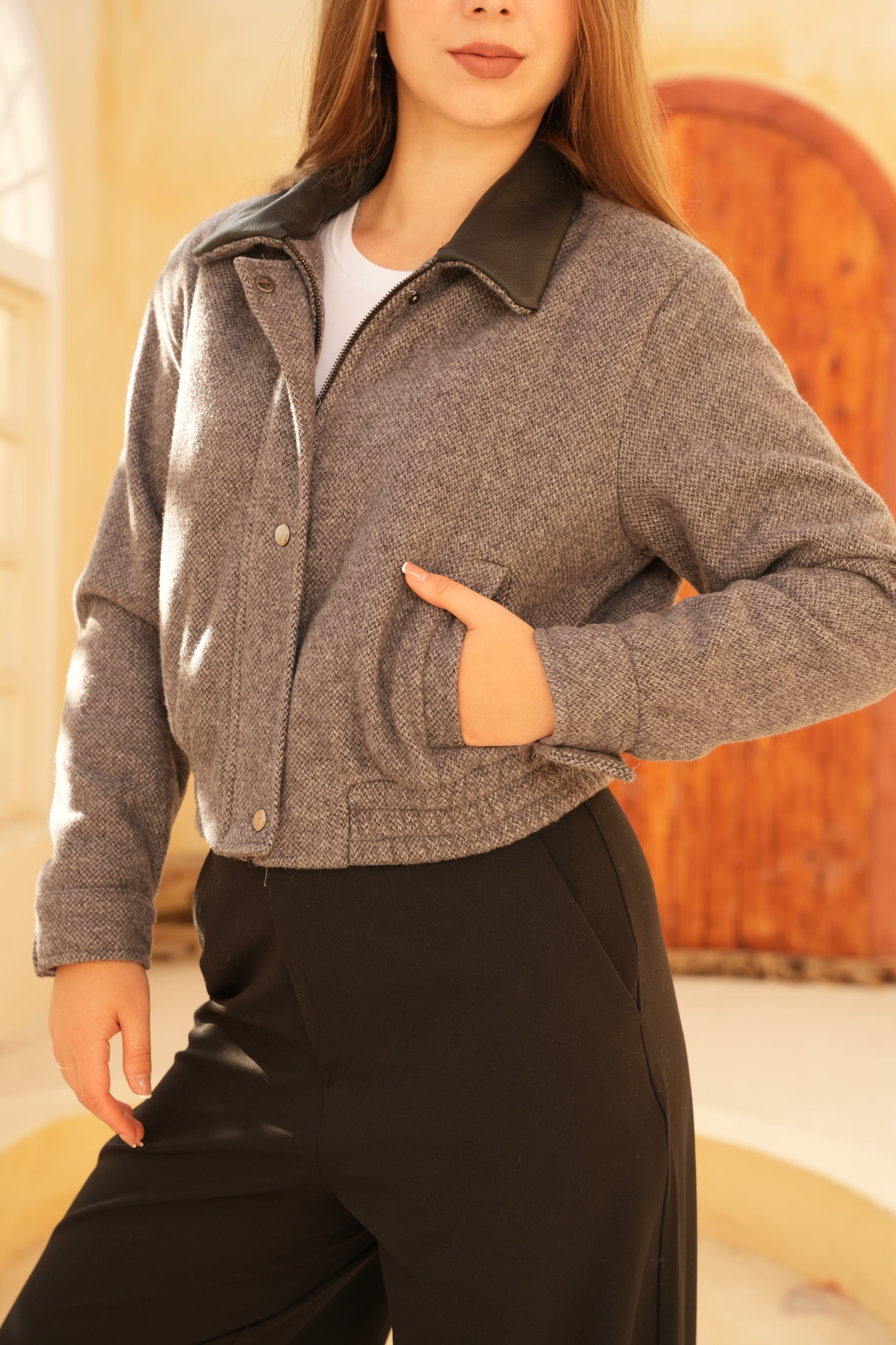 Grey bomber jacket( REAL LEATHER)