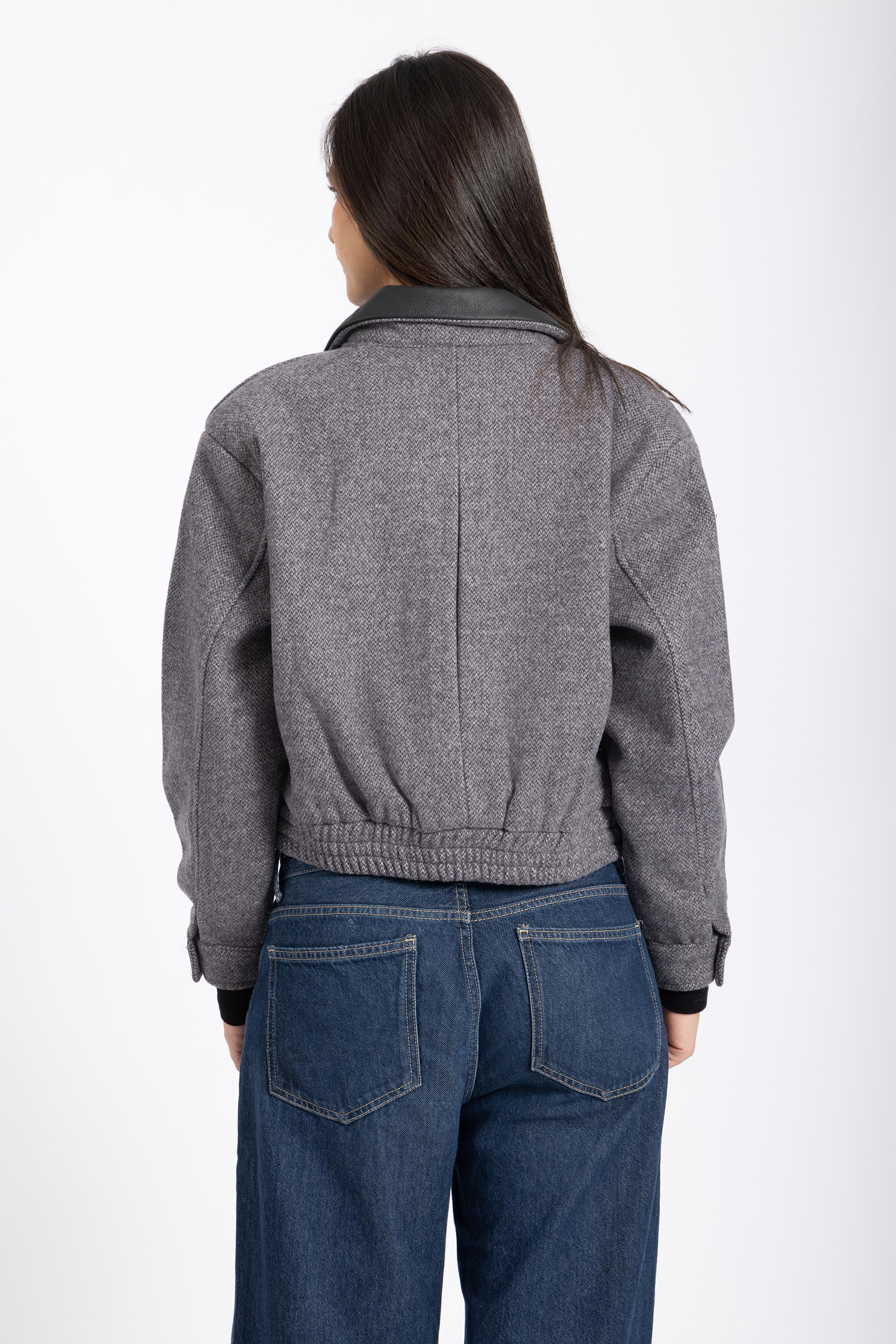 Grey bomber jacket( REAL LEATHER)